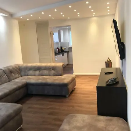 Messe-appartements شقة